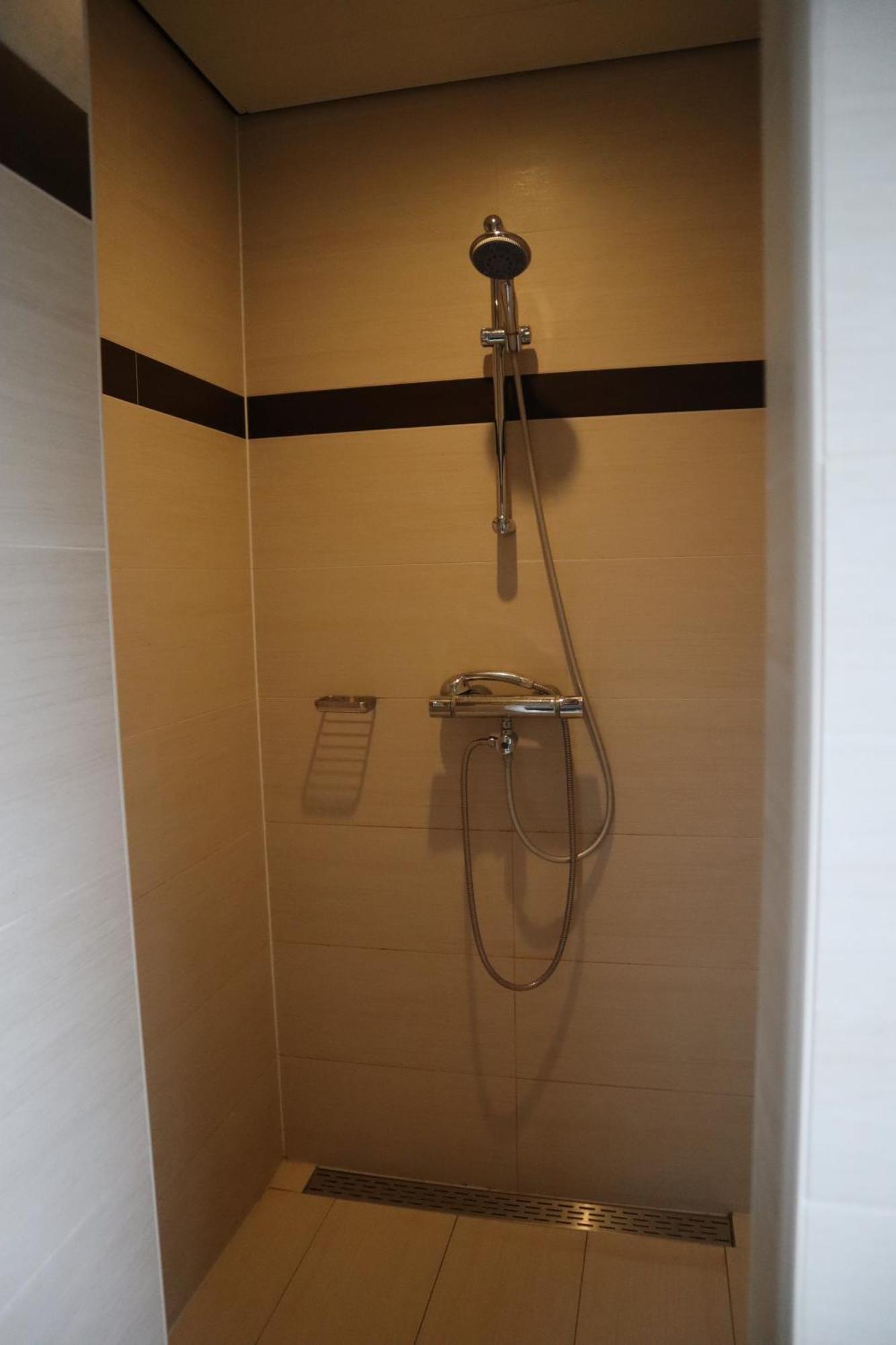 Room Stella Suite Tilburgo Exterior foto